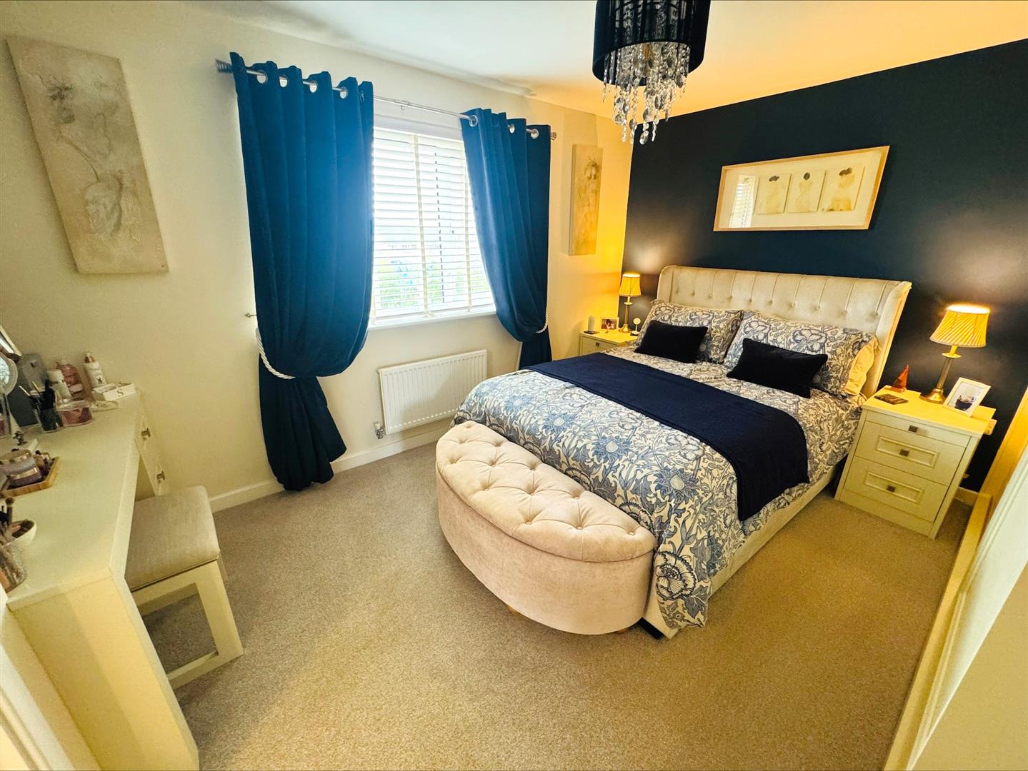 Clos Y Nant, Carway, Kidwelly, SA17 4JH